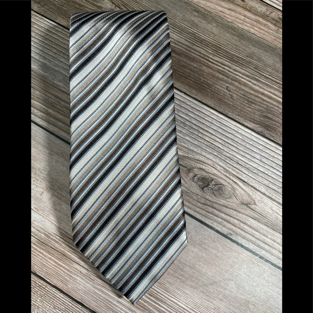 Geoffrey Beene Brown Beige Striped Tie